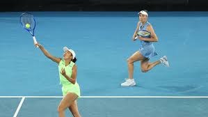 公牛大胜独行侠终结连败